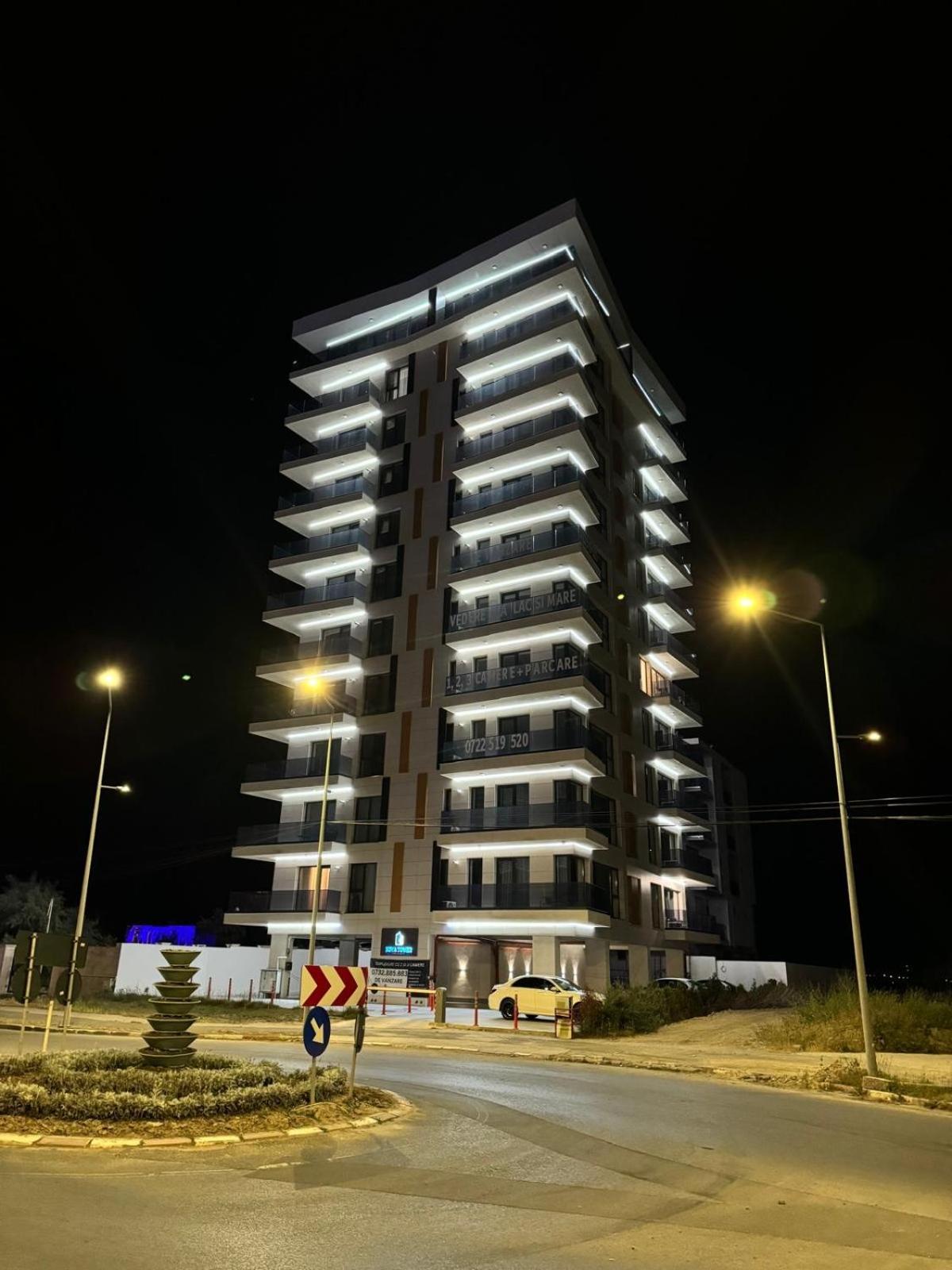 Shiba Studio Mamaia Exterior photo